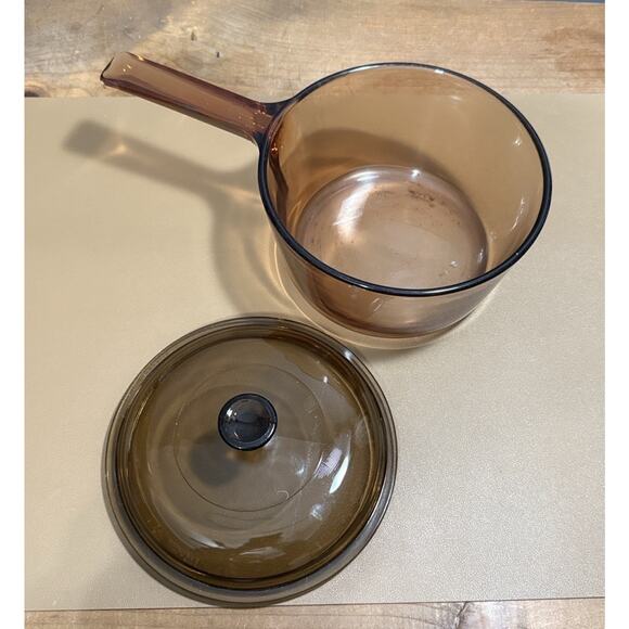 Vision Corning Ware 1.5L Saucepan Pot USA with Pyrex Lid V1.5C Used See Pics - Picture 3 of 9
